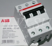 ABB Автоматический выключатель трехполюсный SH203 С63